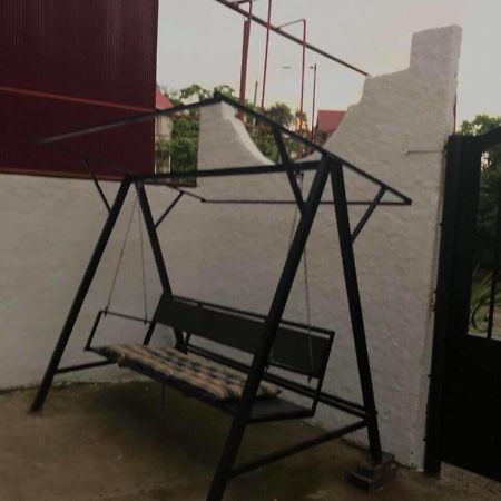 Lela'S Guest House Batumi Luaran gambar