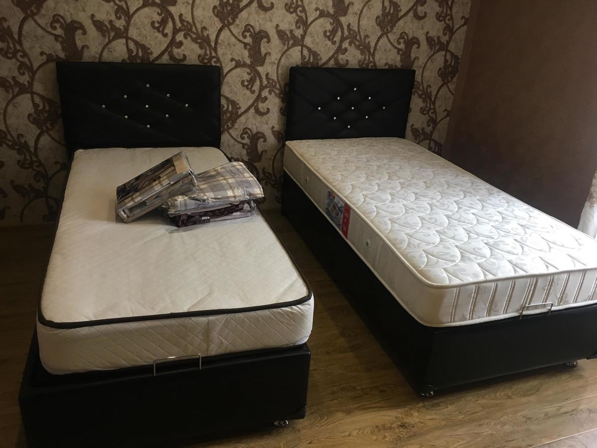 Lela'S Guest House Batumi Luaran gambar